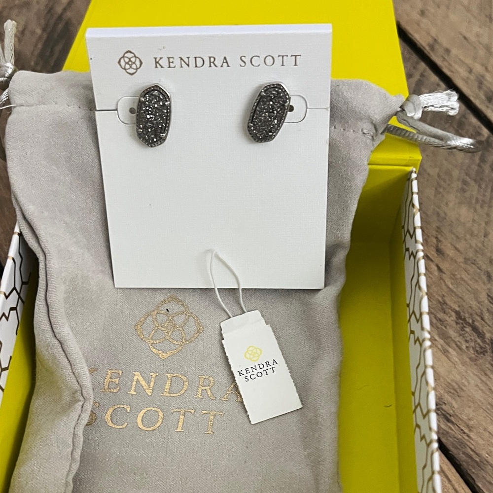 Kendra Scott Silver Druzy set in Silver Stud Earrings